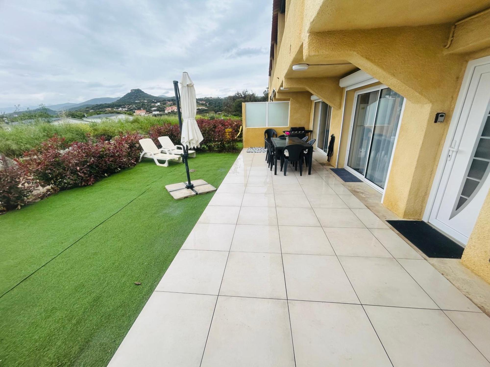 La Belle Vie F4 Bord De Plage Avec Jardin Calcatoggio  Exteriör bild